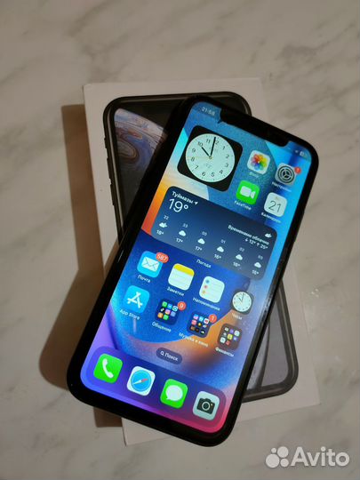 iPhone Xr, 128 ГБ