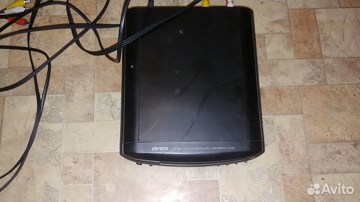 DVD Плеер мини DVTech D220