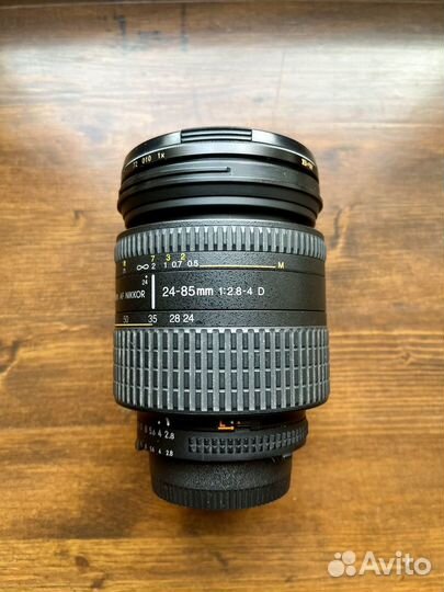 Nikon AF Nikkor 24-85mm F2.8-4D