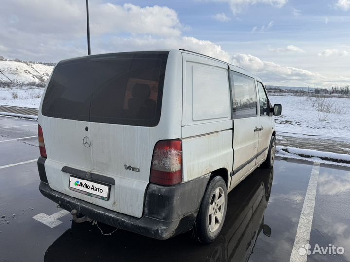 Mercedes-Benz Vito 2.1 МТ, 2000, 400 500 км