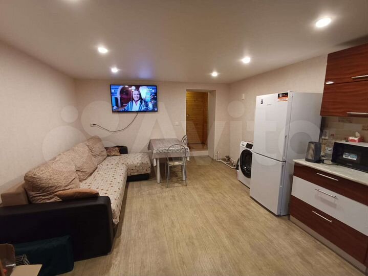 Дом 50 м² на участке 1 сот.