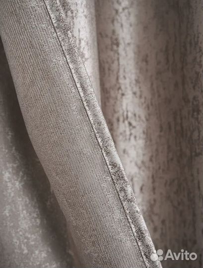 Комплект готовых штор 150*240 2 штуки новые