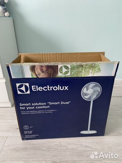 Вентилятор напольный Electrolux EFF - 1005