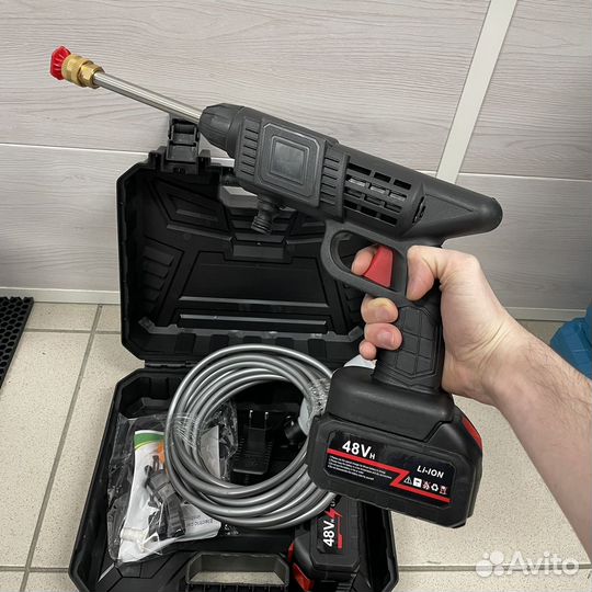 Автомобильная мини мойка + 2АКБ