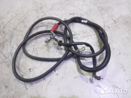 Клемма аккумулятора