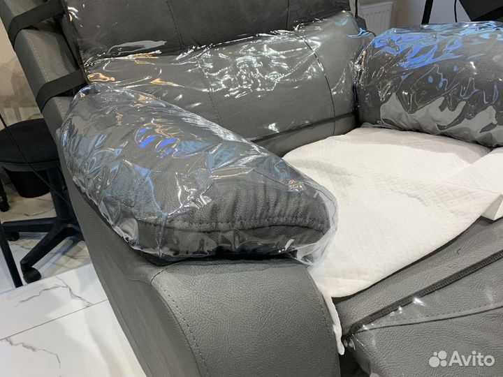 Чехлы из пленки на подлокотники кресла-реклайнера