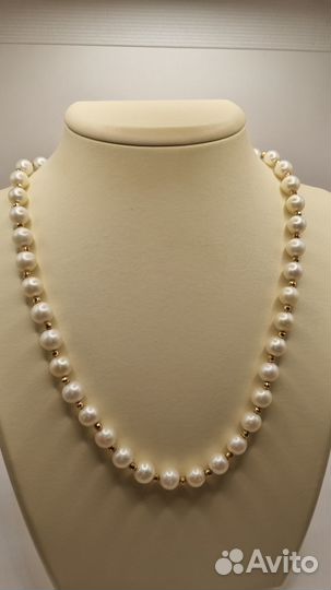 Золотое колье с жемчугом