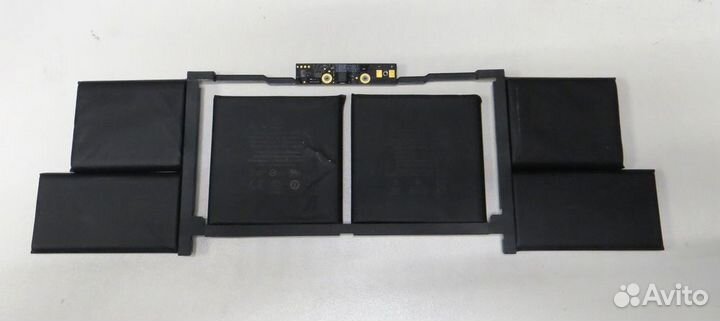 Аккумулятор A1953 MacBook Pro 15 A1990 б\у