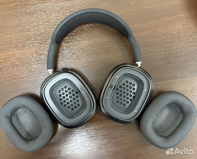 Наушники Apple airpods max