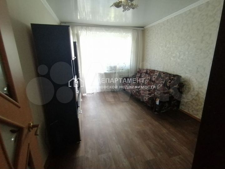 2-к. квартира, 49 м², 2/5 эт.