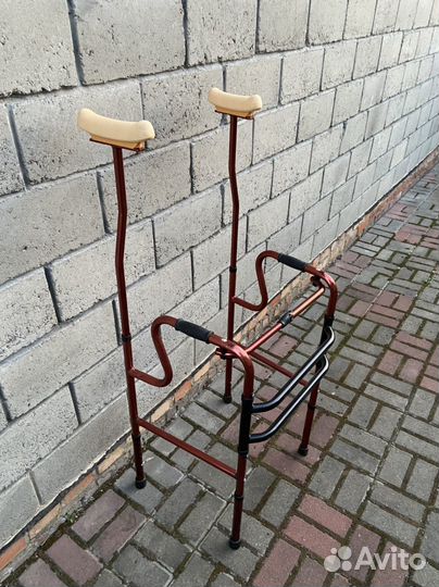 Ходунки для взрослых шагающие