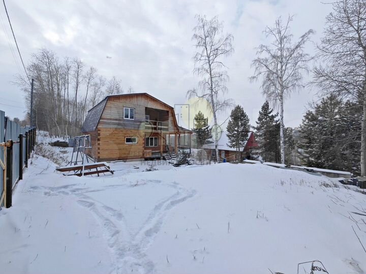 Дом 74,7 м² на участке 8 сот.