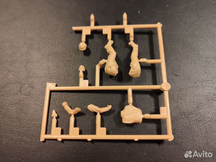 Фигурки танкистов 1/35