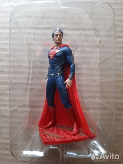 Супермен фигурка