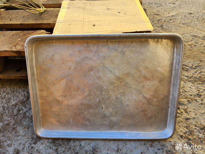 Алюминиевые подносы