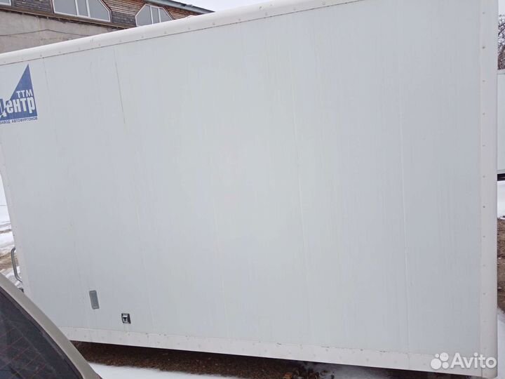 Промтоварный фургон (будка)