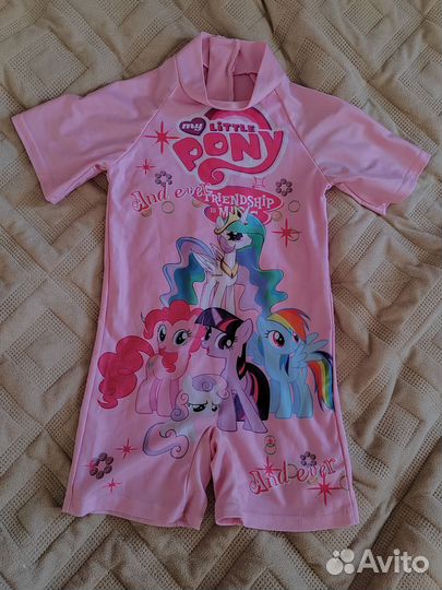 Пакетом купальники и плавки на девочку р. 104-110