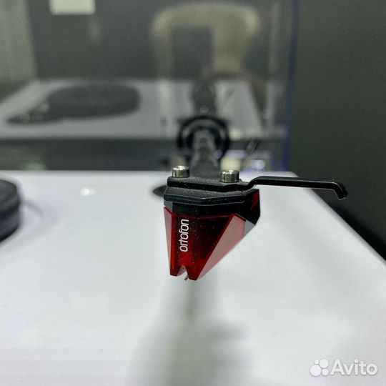 Виниловый проигрыватель Music Hall MMF-3.3