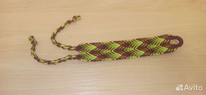 Плетение фенечек