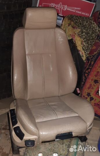 Сиденья Бмв е39 BMW перед.Рекаро спорт комп. 2шт