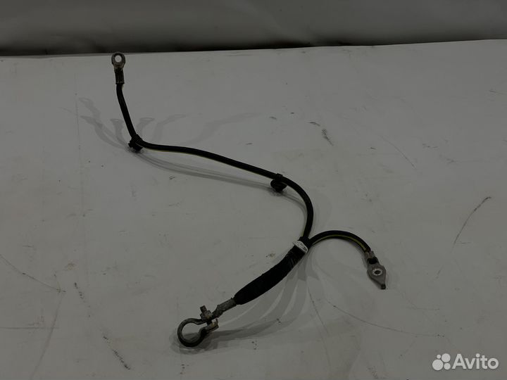 Отрицательная клемма акб Mitsubishi Outlander 3