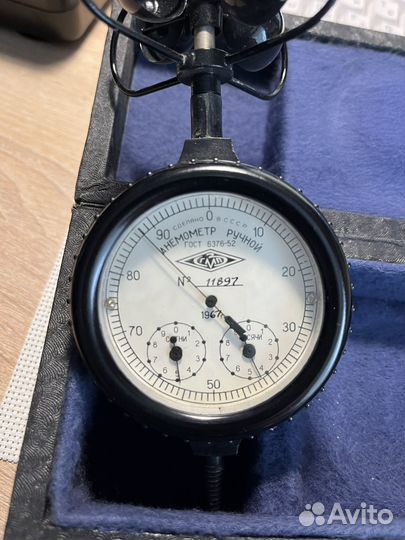 Анемометр чашечный