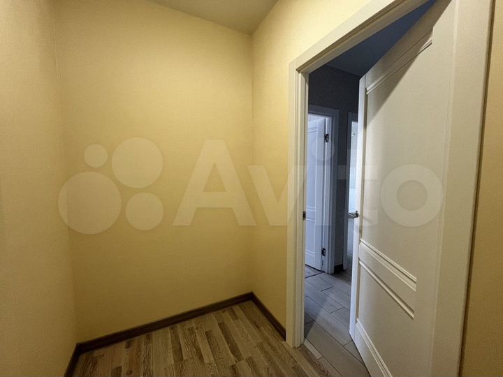 3-к. квартира, 93,3 м², 4/4 эт.