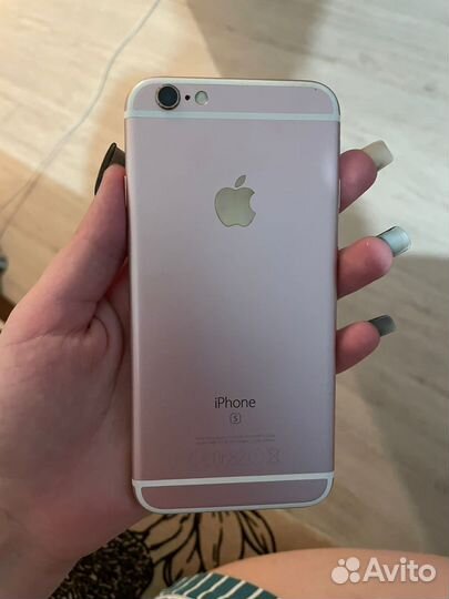 Телефон iPhone 6s