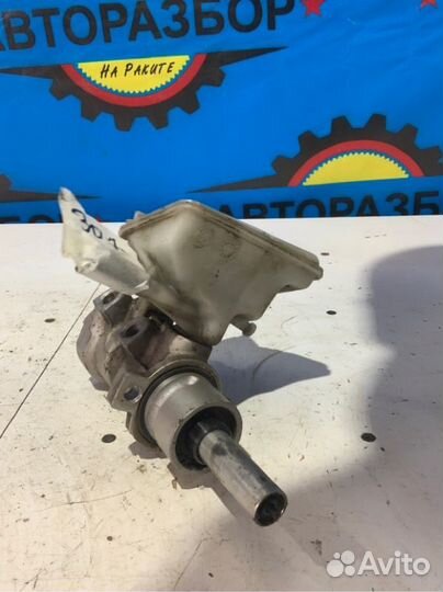 Главный тормозной цилиндр Peugeot 307