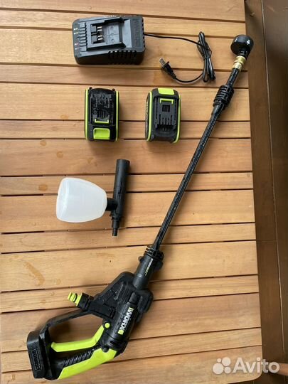 Автомойка аккумуляторная Worx WU629