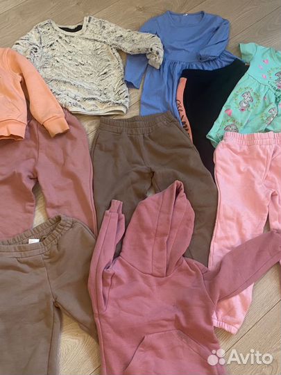 Пакет одежды для девочки 104 110 116