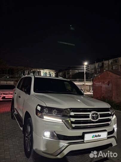 Toyota Land Cruiser, 2016