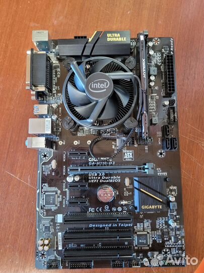 Материнская плата с процессором