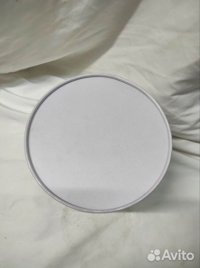 Подарочная картонная коробка цилиндр