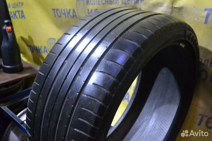 Goodyear Eagle F1 Asymmetric 2 265/35 R20