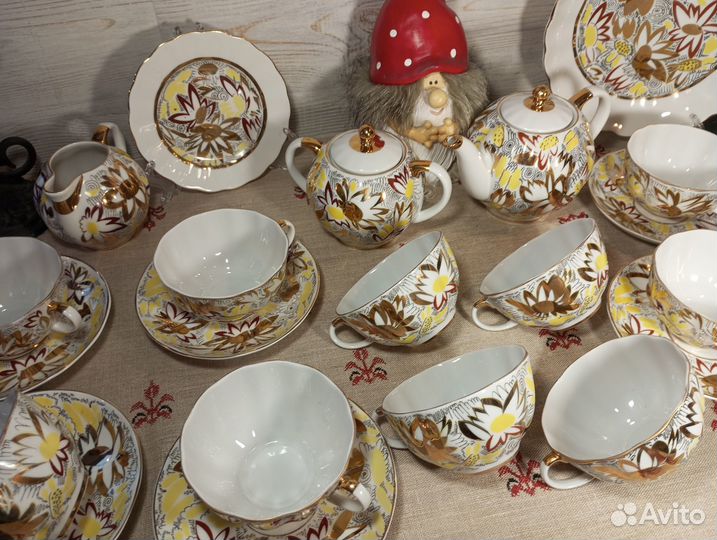 Сервиз лфз Золотые ромашки, Мой сад