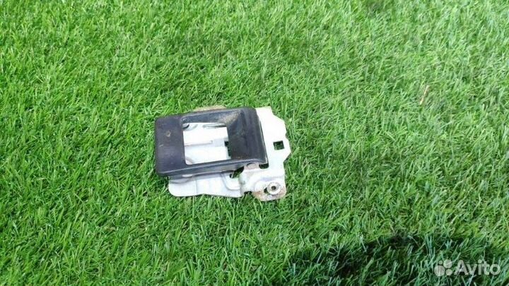 Ручка двери внутренняя задняя левая Toyota Land