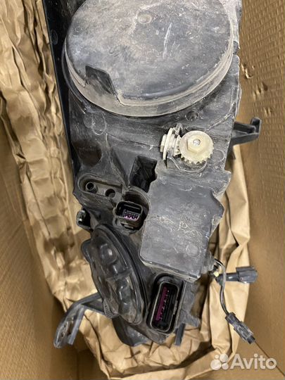 Фары на рено флюенс I поколения