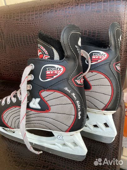 Хоккейные коньки bauer 41 размер