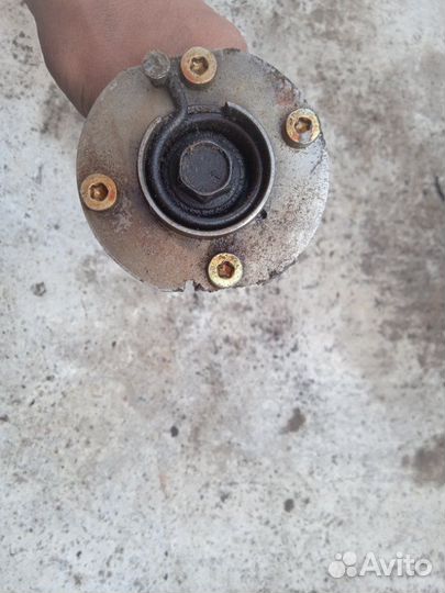 Распредвал Toyota Crown