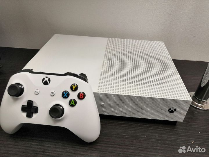 Xbox one s 1TB Гарантия