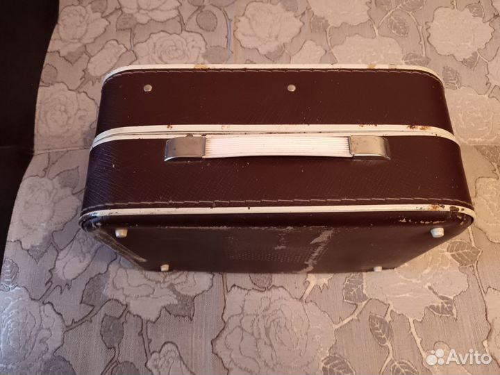 Проигрыватель винила молодёжный СССР