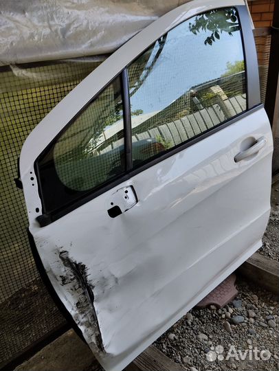 Дверь peugeot 408 - 2012 г