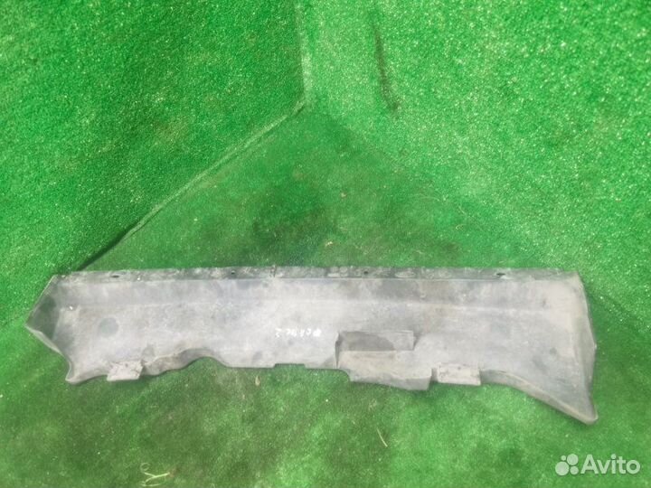 Накладка радиатора Ford Focus 2 купе 1.8 дизель