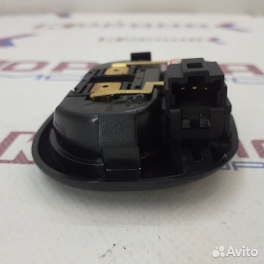 Фонарь подсветки багажника