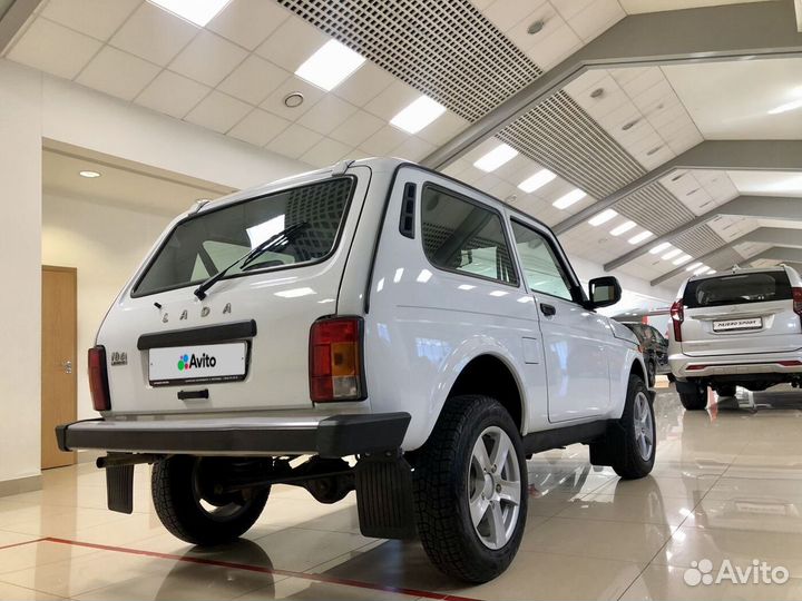 LADA 4x4 (Нива) 1.7 МТ, 2021, 35 500 км