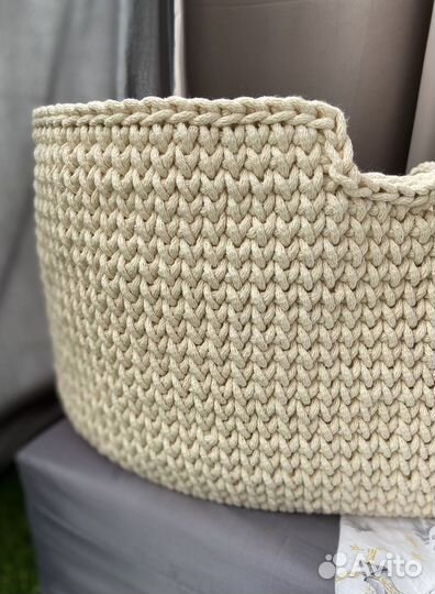 Вязанная люлька для новорожденных