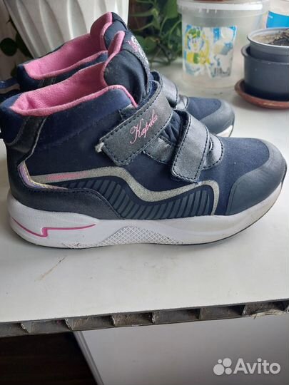 Ботинки демисезонные капика 32 размер