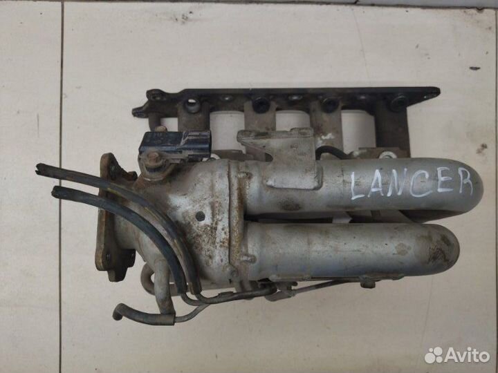 Впускной коллектор Mitsubishi Lancer 9 седан 1