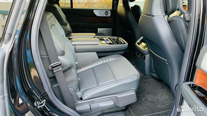 Lincoln Navigator 3.5 AT, 2023, 248 км